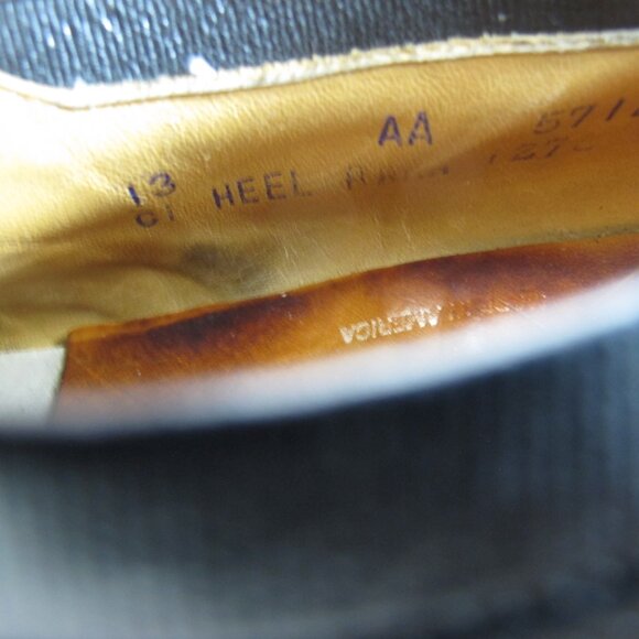 Nettleton Vintage Loafers Black Leather Wing Tip Tasseled Shoes Size 13 AA - Picture 9 of 9